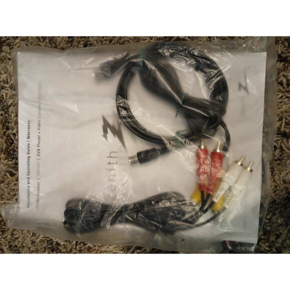 Zenith XBV443 DVD VCR Combo Player - Picture 6 of 12